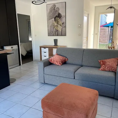 Superbe Appartement Proche De Tout, Climatise. La Teste-de-Buch Exterior photo