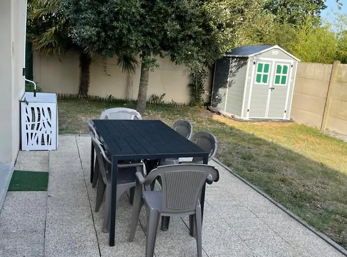 Superbe Appartement Proche De Tout, Climatise.